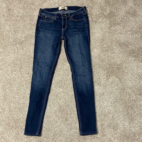 Bundle of women’s skinny jeans (loft and hollister) - Picture 13 of 14